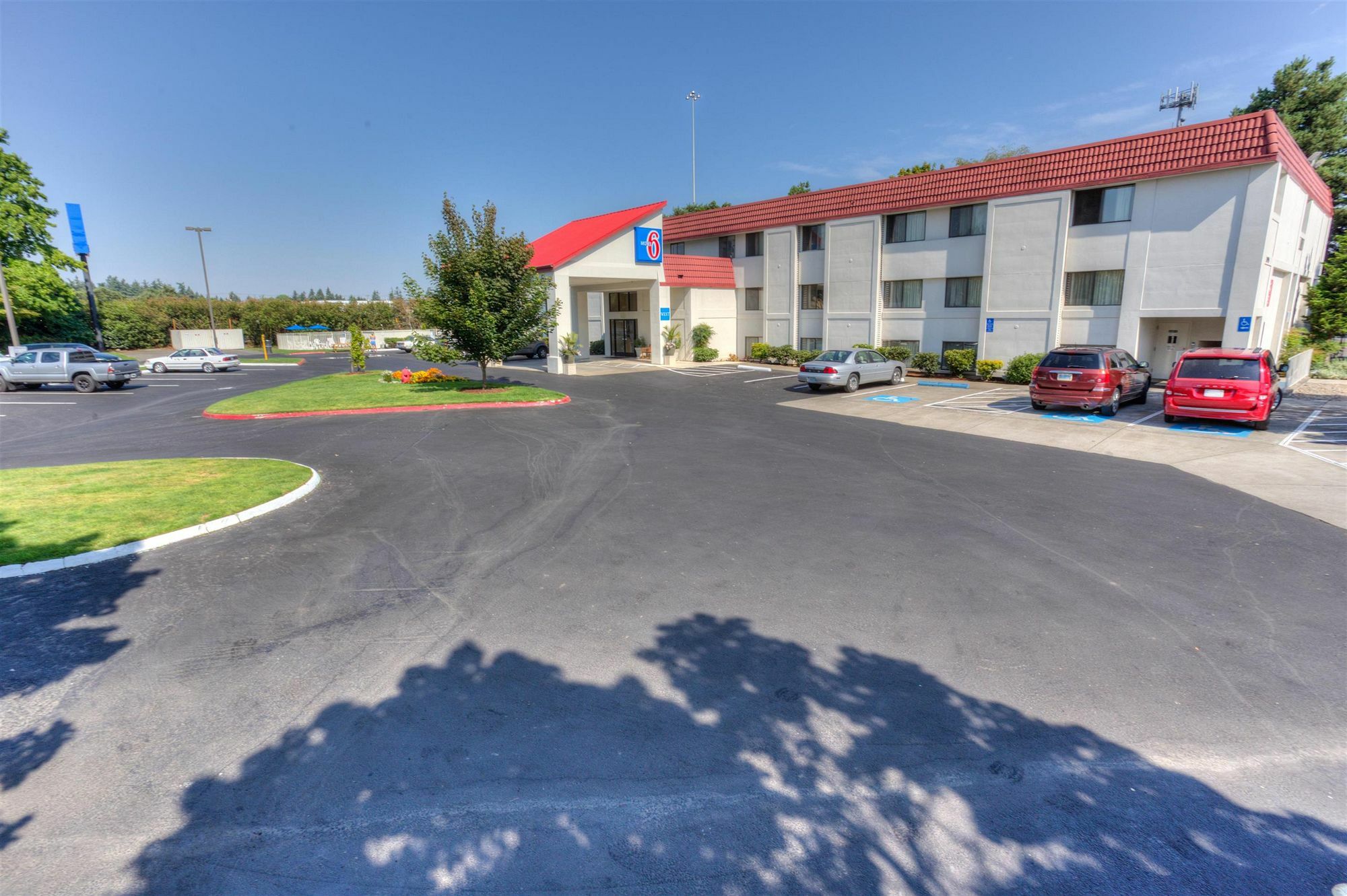 Motel 6-Portland, Or - Tigard West المظهر الخارجي الصورة
